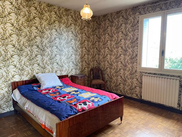 Grande maison familiale à Chomérac.