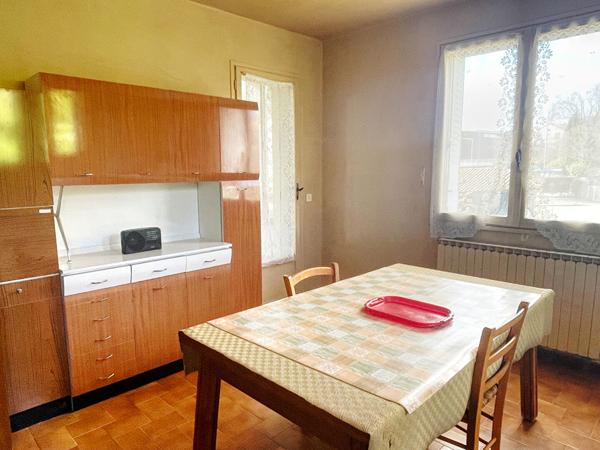 Grande maison familiale à Chomérac.