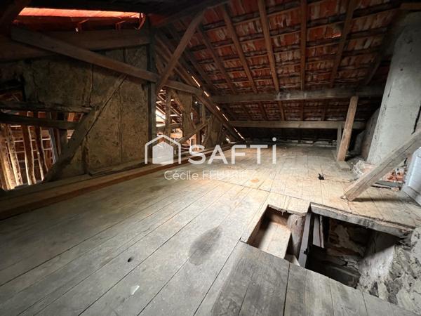 Immeuble avec 2 appartements meublés