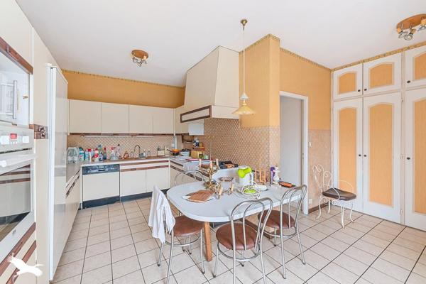 Maison à vendre |  Mérignac |  7 pièces | 188 m²