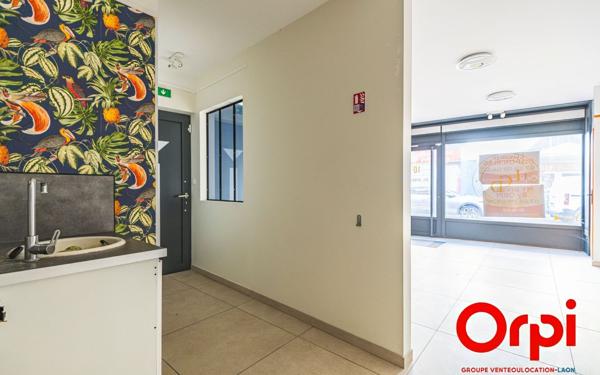 Immeuble à vendre    10 pièces •  La Fère