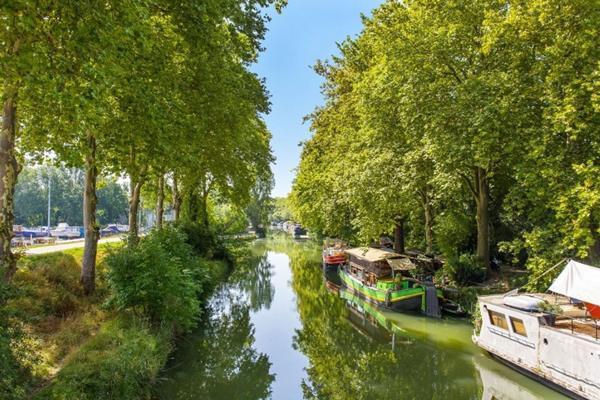 Appartement + cave + stationnement extérieur