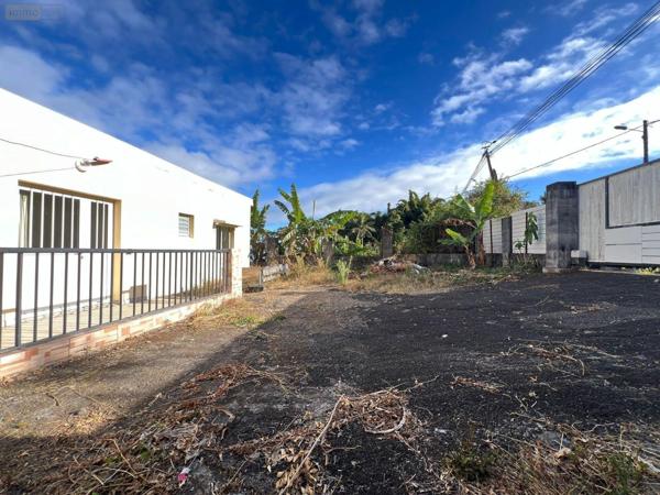 Maison à vendre à La-Chaloupe à la Réunion (97416), ref : 97405/186
