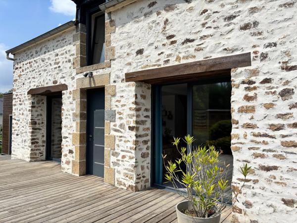 Belle rénovation pour cette maison en pierre - 4 chambres - Bains sur Oust