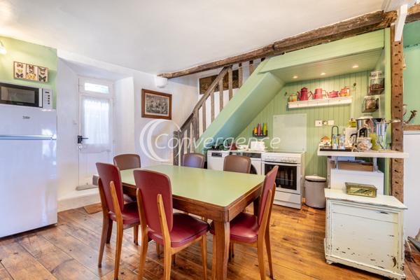 Maison
                                                                                                                                                                                                                                                                                                                        4 pièce(s)                                                                                                                                                                                                          3 chambre(s)                                                                                                                                                                                                          66.5  m²
