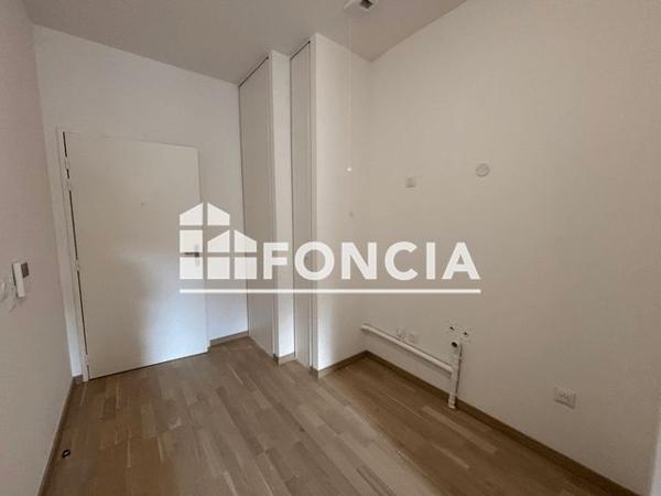 Location Studio 30.69 m² - 5 Rue des Marmouzets Reims 51100