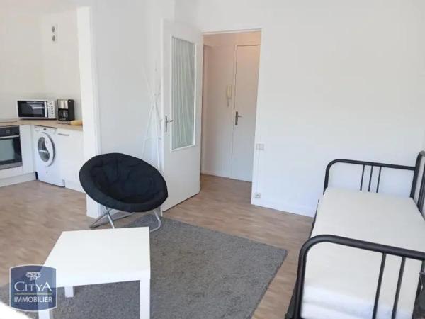 Appartement à louer 1 pièce 27.6m² Clermont-Ferrand (63000)