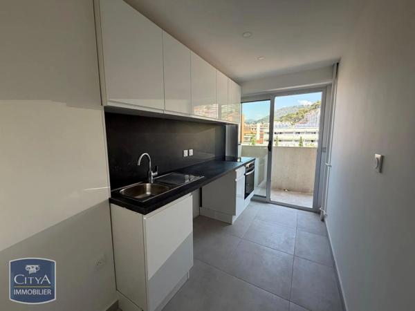Appartement à louer 1 pièce 33.22m² Nice (06300)