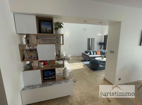 Rochegude (26790) Exclusivité Juristimmo: Magnifique Villa Contemporaine (2019) à Rochegude (Drôme), aux Portes du Vaucluse