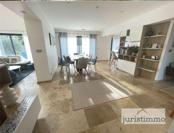 Rochegude (26790) Exclusivité Juristimmo: Magnifique Villa Contemporaine (2019) à Rochegude (Drôme), aux Portes du Vaucluse