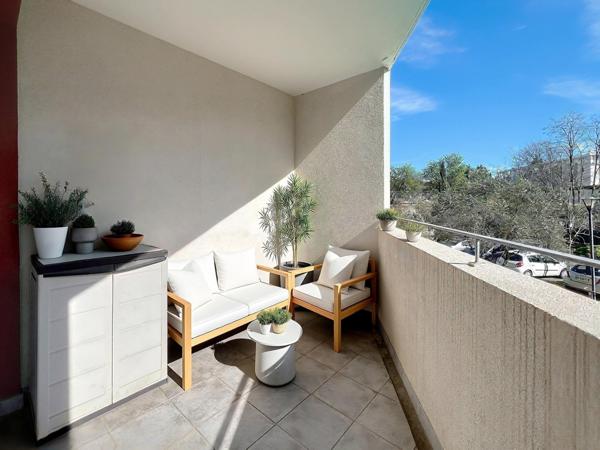 Port Marianne – La Lironde : T2 lumineux de 42 m² avec loggia et parking en sous-sol