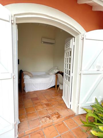 MAGNIFIQUE VILLA DE STANDING EN MARTINIQUE (972)