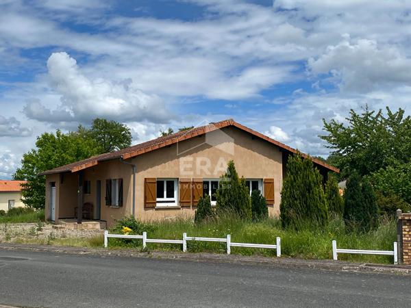 Maison plain pied au calme proche bourg