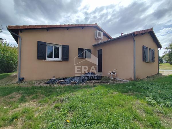 Maison plain pied au calme proche bourg