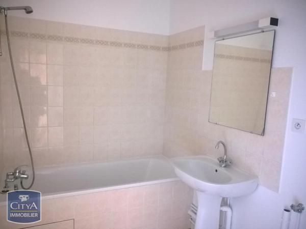 Appartement à louer 2 pièces 53.32m²