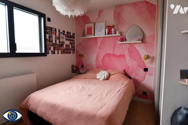 10 mn Gare LGV Pavillon contemporain avec garage, terrasse et terrain