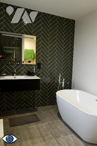 10 mn Gare LGV Pavillon contemporain avec garage, terrasse et terrain