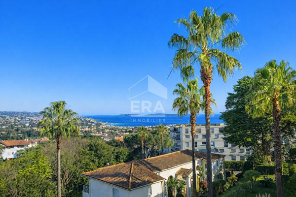 RARE. Superbe 5 pièces avec vue mer, master suite, résidence dominante. Tout à pied