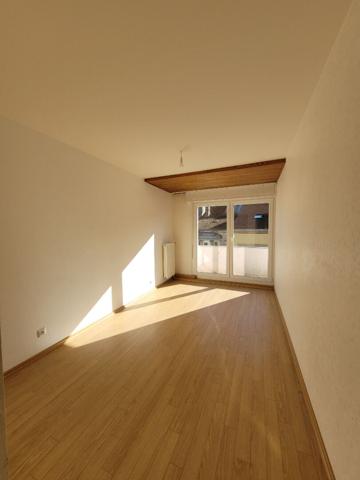 Location appartement près de ST AVOLD - 5 pièce(s) - 110 m² - 680 €/mois