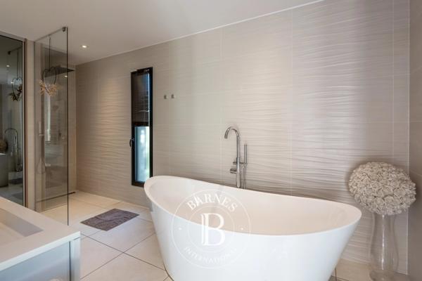 Saint-Didier-au-Mont-d'Or, Maison 6 Chambres -  265 m² à vendre