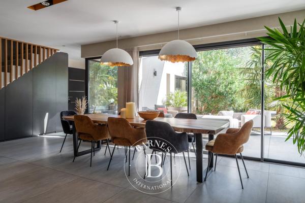 Saint-Didier-au-Mont-d'Or, Maison 6 Chambres -  265 m² à vendre