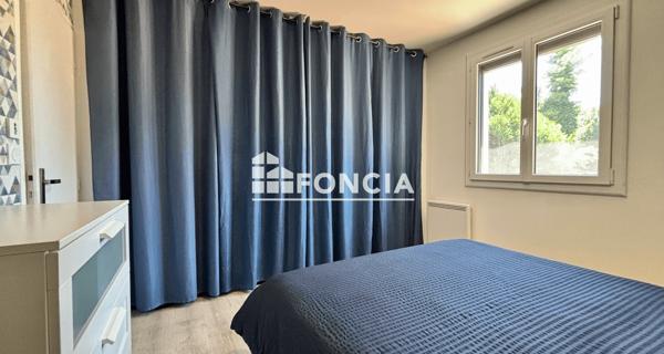 À vendre Maison 5 pièces 98.62 m² - Saintes 17100