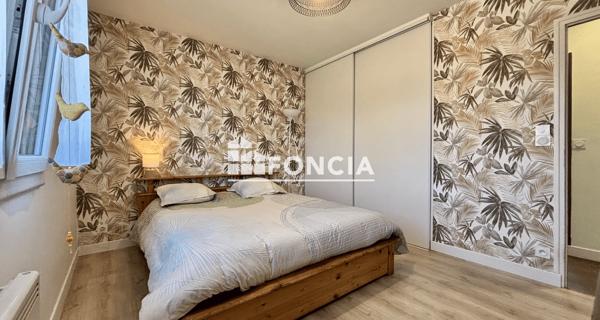 À vendre Maison 5 pièces 98.62 m² - Saintes 17100