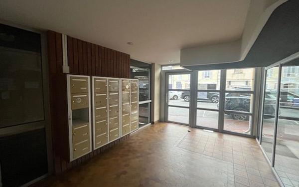 Appartement à vendre    2 pièces •  Limoges