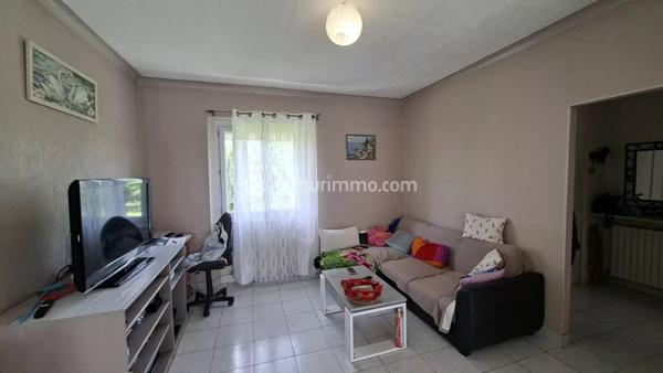 Vente                                                      Maison
                        
                     6 pièces                      124 m2                     à Castres
