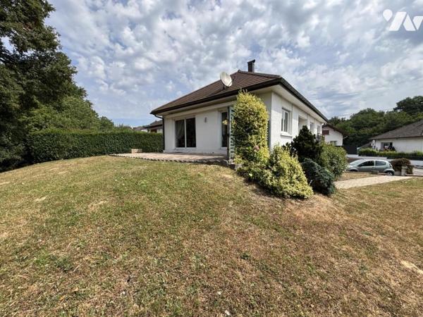 Maison 4 pièces (env. 96 m²) sur sous-sol complet, située dans un secteur résidentiel calme et prisé