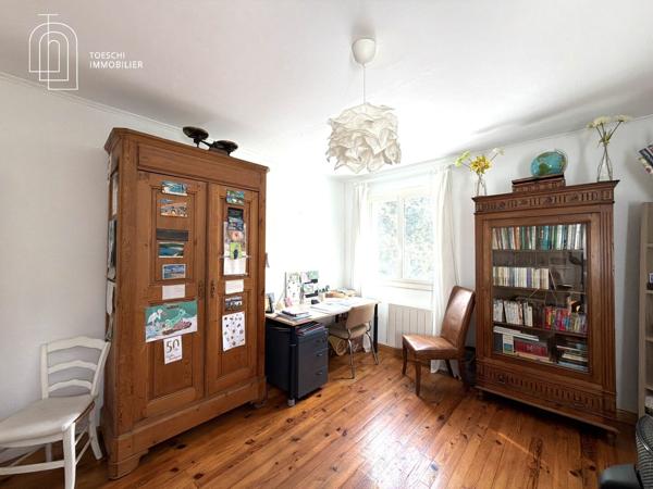 Maison 170 m² avec appartement indépendant, piscine chauffée