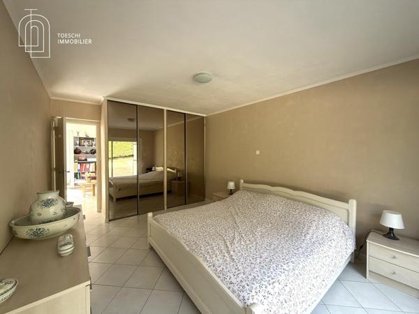 Maison 170 m² avec appartement indépendant, piscine chauffée