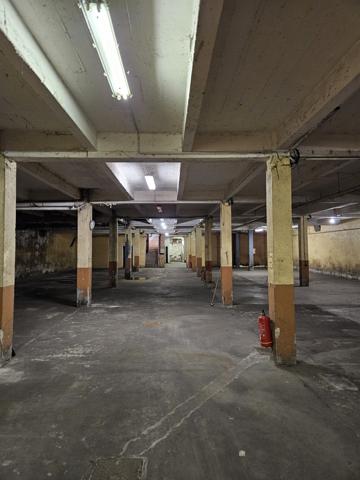 Varennes-lès-Mâcon (71000) Locaux d'activités , commercial et bureaux