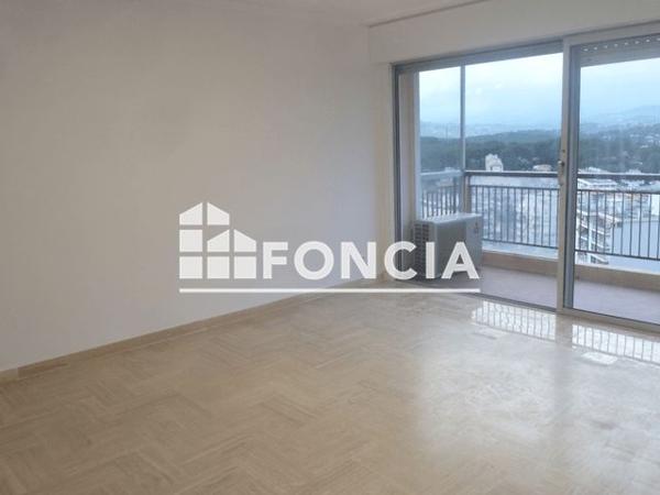 Location Appartement 3 pièces 69.59 m² - 44 AVENUE FRANKLIN ROOSEVELT Le Cannet 06110