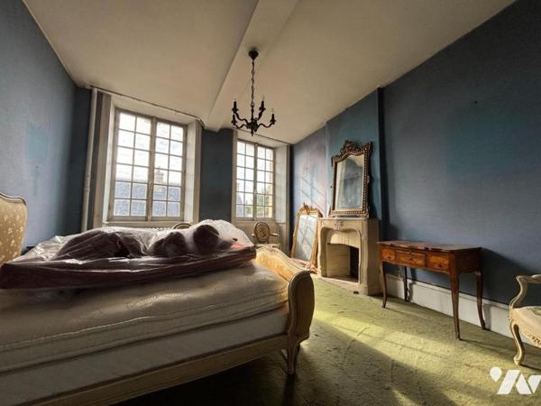 Charmant Hôtel Particulier du 18ème au Cœur de Valognes