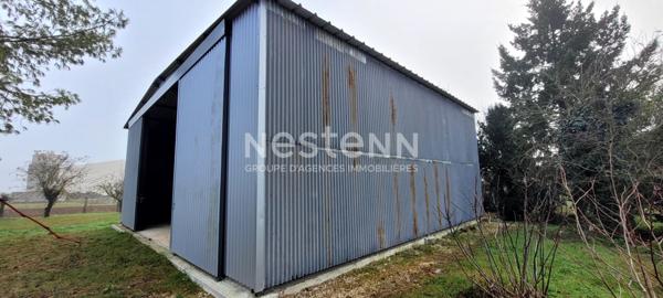 Hangar de stockage, 120 m²