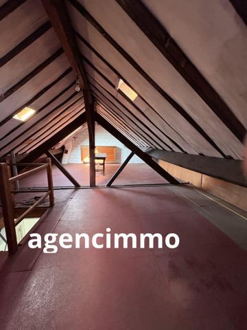 À vendre - Maison individuelle, 8 pièces située à Bagneux (92220)