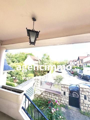 À vendre - Maison individuelle, 8 pièces située à Bagneux (92220)