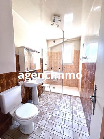 À vendre - Maison individuelle, 8 pièces située à Bagneux (92220)