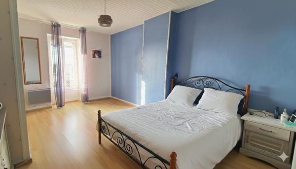 Maison à vendre |  Montlieu-la-Garde |  9 pièces | 175 m²