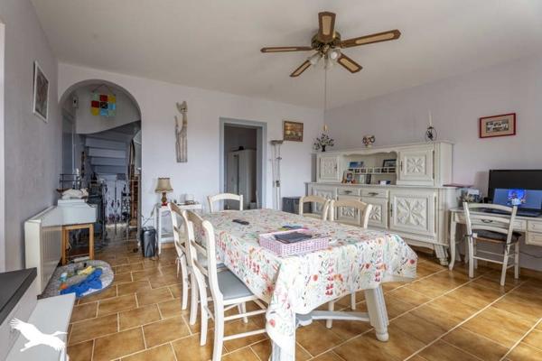 Maison à vendre |  Montlieu-la-Garde |  9 pièces | 175 m²