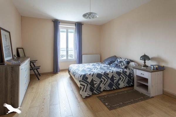 Maison à vendre |  Montlieu-la-Garde |  9 pièces | 175 m²