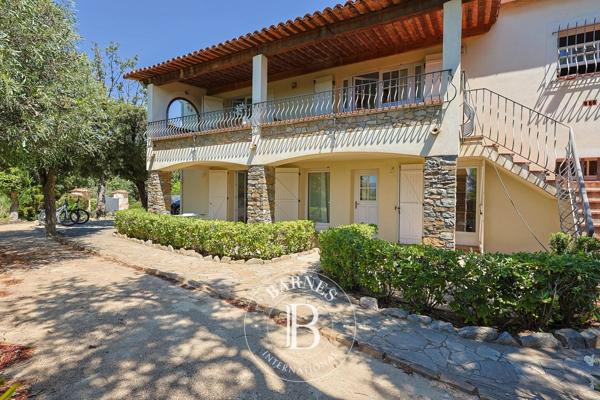Grimaud, Maison 5 Chambres -  190 m² à vendre