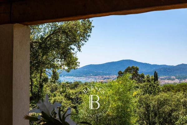 Grimaud, Maison 5 Chambres -  190 m² à vendre