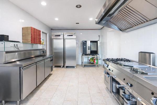 Immeuble à TREGUIER, 22220 - 196m²