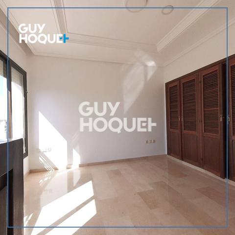 Vivez la frénésie de Casablanca tout en logeant  dans une ruelle calme et proche de toutes commodités