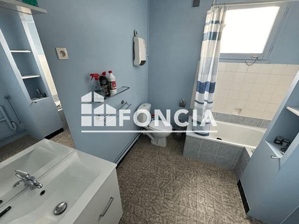 Location Appartement 2 pièces 39.1 m² - 54 RUE MONTPLAISIR Valence 26000