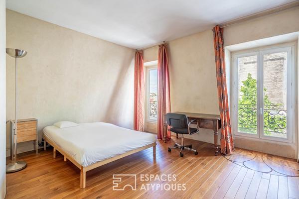 Maison avec atelier et jardin