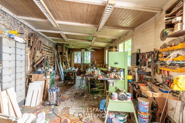 Maison avec atelier et jardin