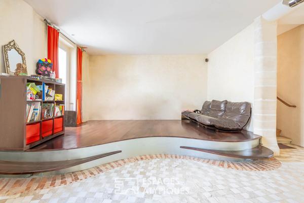 Maison avec atelier et jardin